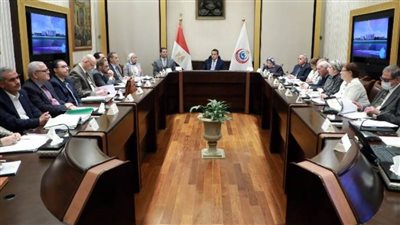 وزير الصحة يترأس اجتماع الجمعية العامة للشركة العربية للصناعات الدوائية 