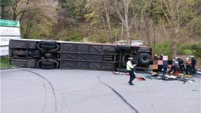 مقتل إسرائيلية وإصابة 33 آخرين إثر حادث سير 