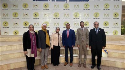 جامعة العريش في ملتقى باب أعضاء هيئة التدريس بمعهد إعداد القادة  