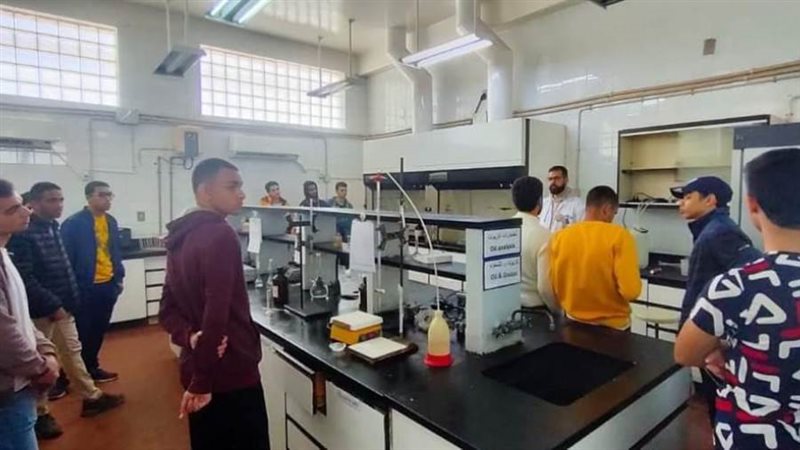 طلاب كلية حاسبات