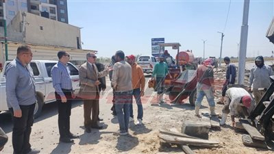محافظ كفر الشيخ يتفقد المشروعات الخدمية وتوسعة الشوارع وتبطين الترع 