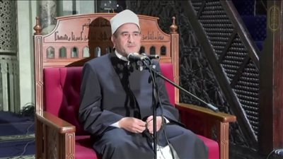 املأوا ما تبقى من رمضان  بالدعاء والتقرب إلى الله