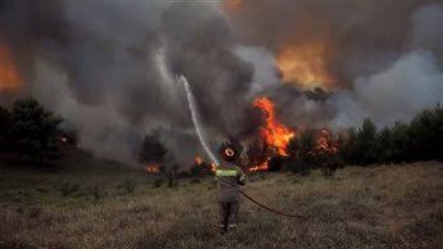 السيطرة على حريق هائل دمر نحو 930 هكتارا في جنوب فرنسا