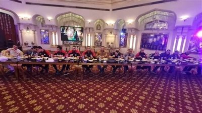إفطار جماعي للأوناش في معسكر منتخب الأثقال