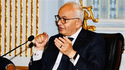 عاجل.. وزير التعليم يطمئن على أوضاع البعثة التعليمية والطلاب المصريين في السودان