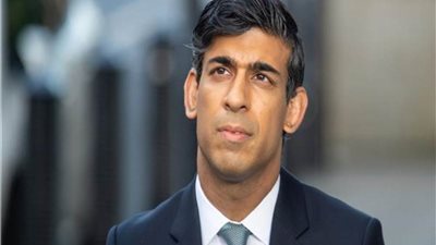 رئيس وزراء بريطانيا يواجه تحقيقا برلمانيا بسبب حصة زوجته في 