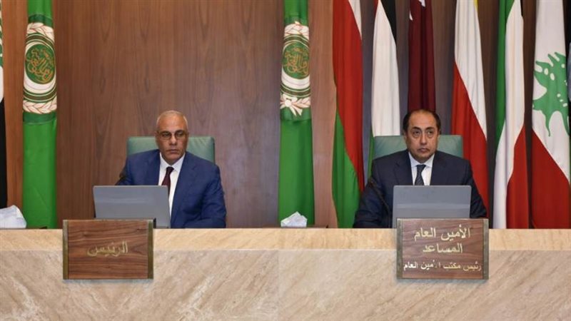 صورة اثناء عقد الاجتماع