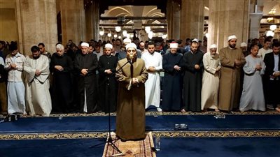 تكدس شديد لرواد الجامع الأزهر في ليلة القدر