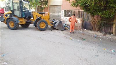 محافظ أسيوط تكثيف حملات النظافة ورفع تجمعات القمامة بالمراكز والقرى تزامناً مع العيد القومي للمحافظة 