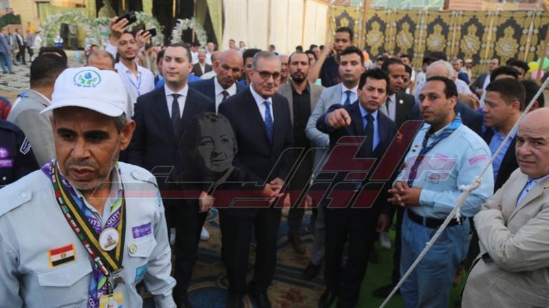 وزير الشباب والرياضة