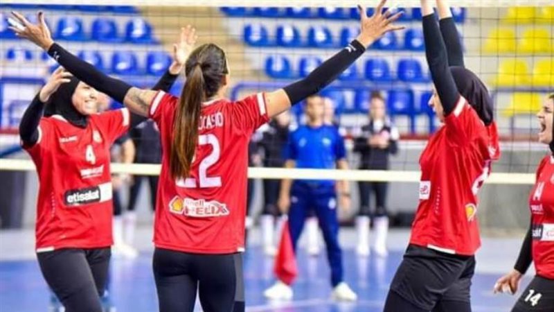 الفريق الأول لكرة