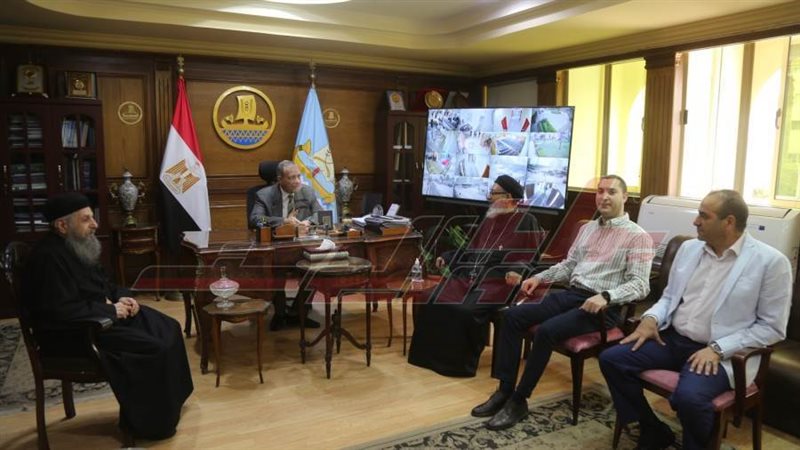 محافظ كفرالشيخ ووفد