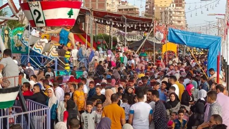 احتفالات المواطنين