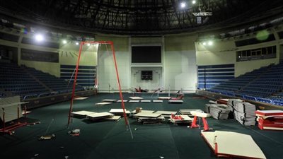 بالصور.. تجهيزات الصالة المغطاة لاستضافة كأس العالم للجمباز 