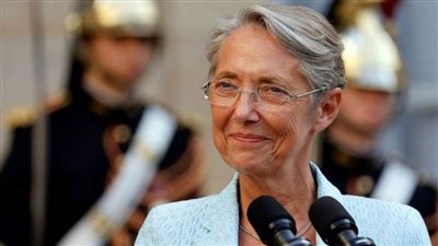 رئيسة وزراء فرنسا: تأجيل طرح قانون الهجرة الجديد إلى الخريف المقبل