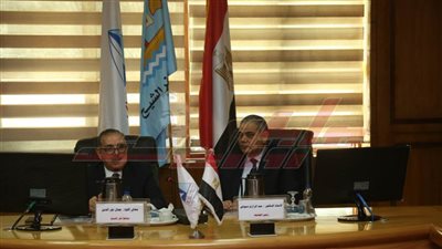 محافظ كفر الشيخ يستعرض المشروعات الخدمية الجديدة 