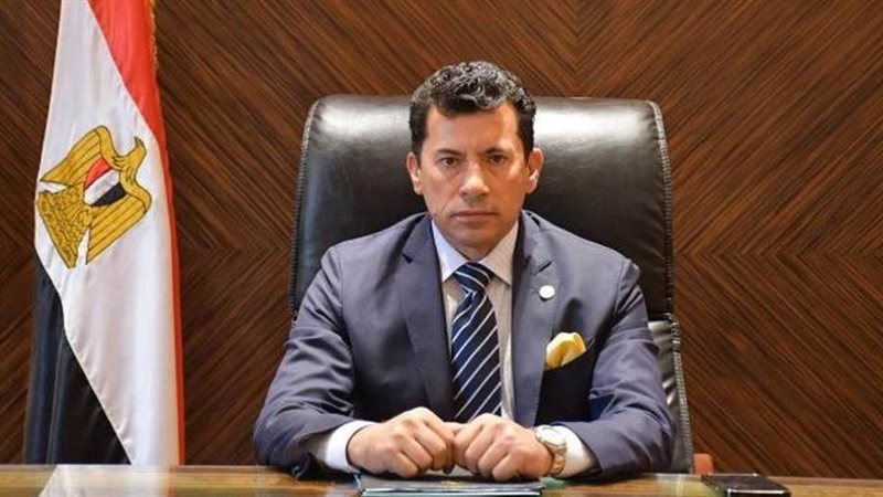 وزير الشباب والرياضة