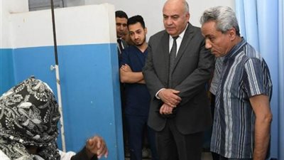 محافظ قنا يقوم بزيارة مفاجئة لمستشفى الصدر للاطمئنان على مستوى الخدمات وسير العمل
