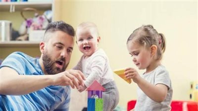 سنة أولى مامي.. لو طفلك بين عمر السنة والسنتين وتعبانة في تربيته الحل عندنا