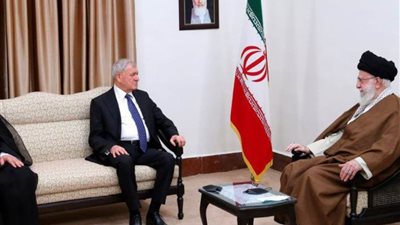 رئيس العراق يؤكد ضرورة تعزيز التعاون بين بغداد وطهران