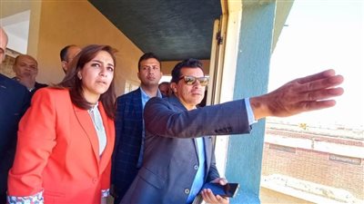 وزير الرياضة ونائب محافظ البحيرة يتفقدان معسكر ومركز شباب برج رشيد