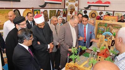  وكيل وزارة التربية والتعليم بالإسماعيلية يفتتح المعرض السنوي لختام الأنشطة