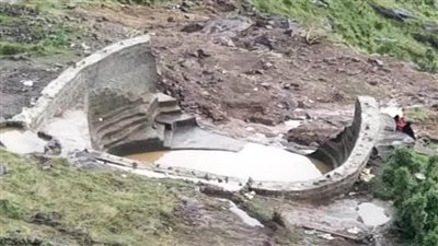 مصرع 7 أشخاص إثر انهيار سد في محافظة المحويت غربي اليمن