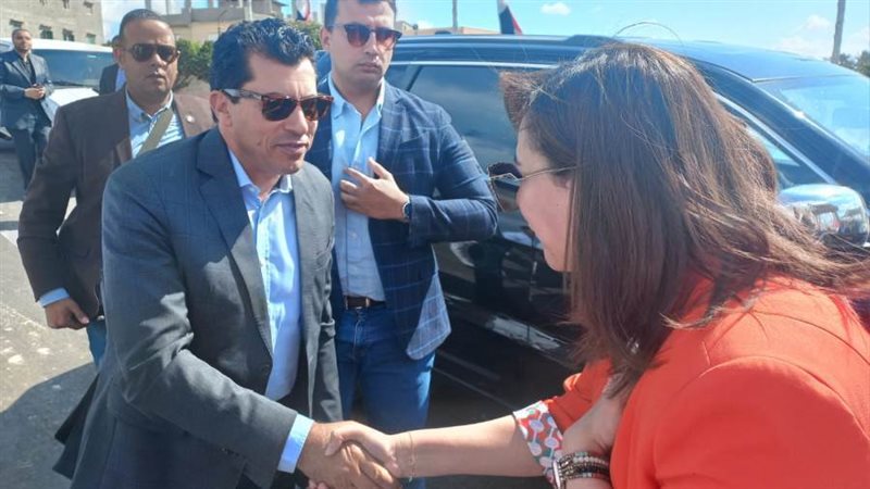 وزير الشباب والرياضة