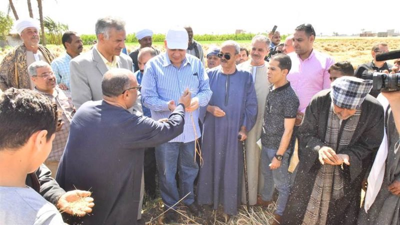 محافظ أسيوط يتفقد