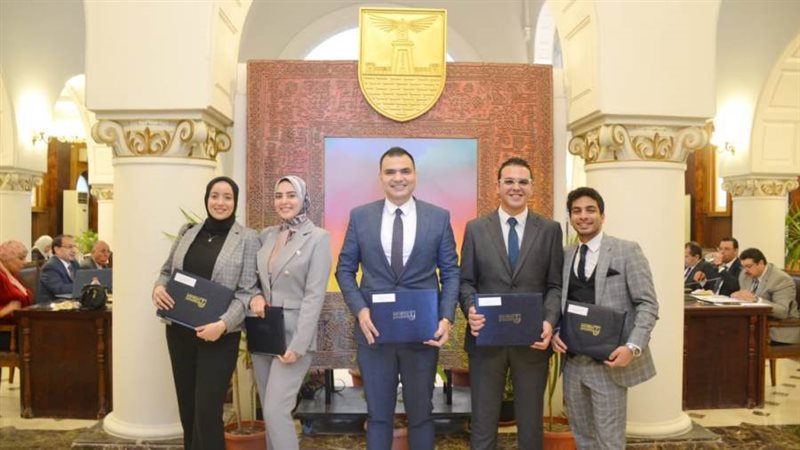 الفاءزيين بالمركز