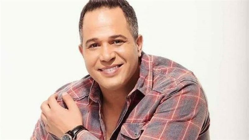 الفنان الراحل مصطفي