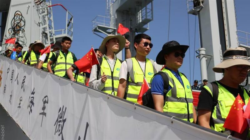 إجلاء الصينيين من