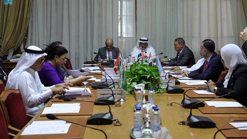 بدء اجتماع الدورة