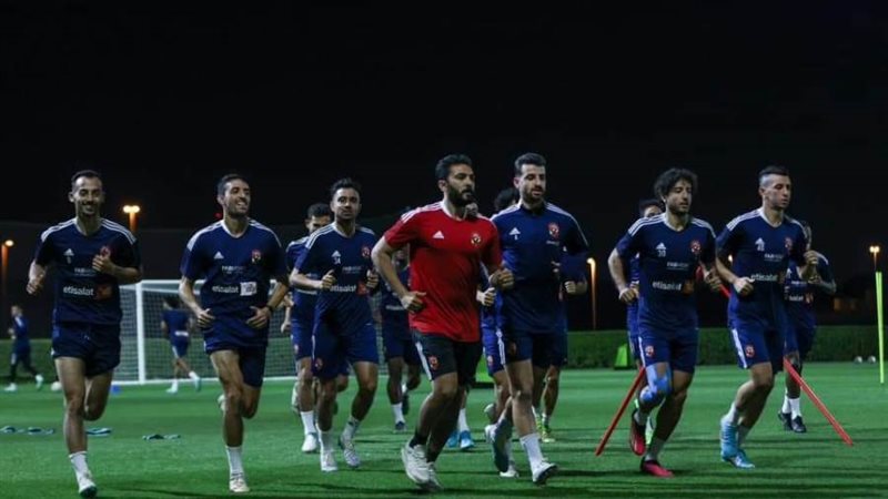 جانب من تدريبات الأهلي