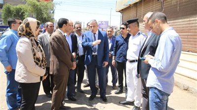 محافظ سوهاج يتفقد سوق مدينة ناصر الحضري الجديد بعد إخلاء ونقل السوق القديم