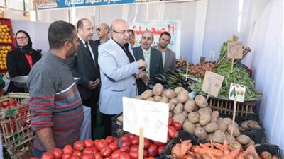 دراسة إقامة معارض منتجات بأسعار مخفضة ببني سويف