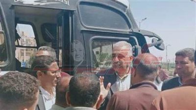 سكرتير عام مساعد المنيا ورؤساء المراكز يتفقدون مواقف السيارات لتطبيق التعريفة الجديدة