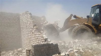 ضمن الموجة 21.. إزالة41 حالة تعدٍ بمركزي المنيا وبني مزار