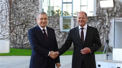 رئيس أوزبكستان والمستشار الألماني يناقشان فرص توسيع العلاقات متعددة الأبعاد