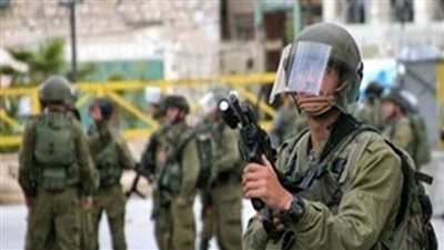 الاحتلال الإسرائيلي يعتقل 8 فلسطينيين بشمال وجنوب الضفة الغربية