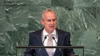 رئيس جمعية الأمم المتحدة يحث الأطراف المتصارعة في السودان على الالتزام بالهدنة