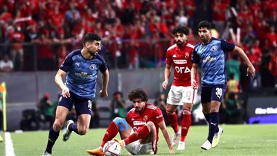السوبر المصري| التعادل السلبي يحسم نتيجة الشوط الأول لمباراة الأهلي وبيراميدز