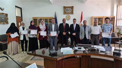 علوم سوهاج تحصد المركز الأول في مسابقة الابتكارات العلمية والهندسية 