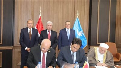 وزير التعليم العالي يشهد الاجتماع الأول لمجلس الأمناء جامعة بنها الأهلية 