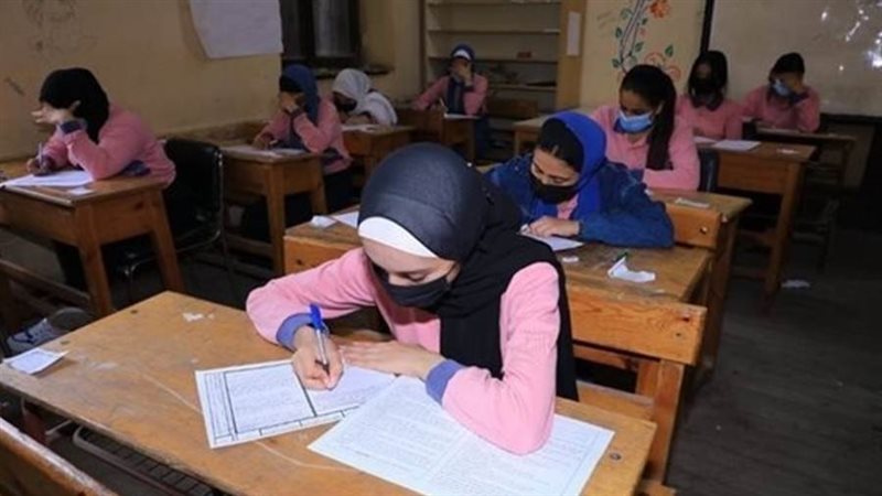 امتحانات الفصل الدراسى