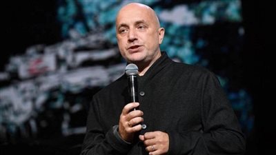 عاجل.. انفجار سيارة تقل الكاتب والناشط السياسي الروسي زخار بريليبين