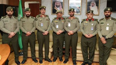 جوازات مطار الملك عبد العزيز الدولي تواصل جهودها في خدمة المعتمرين المغادرين إلى السودان