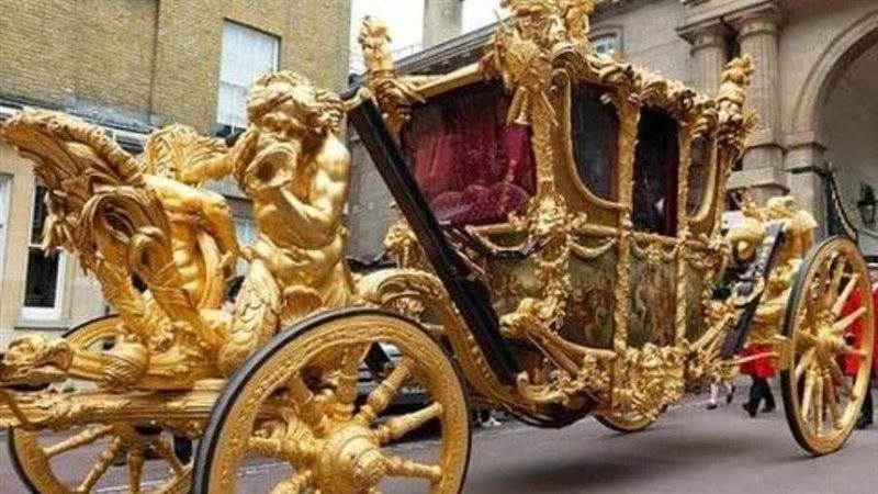 العربة الذهبية