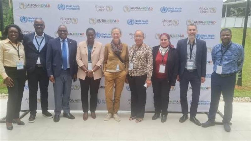 على هامش مؤتمر الدواء