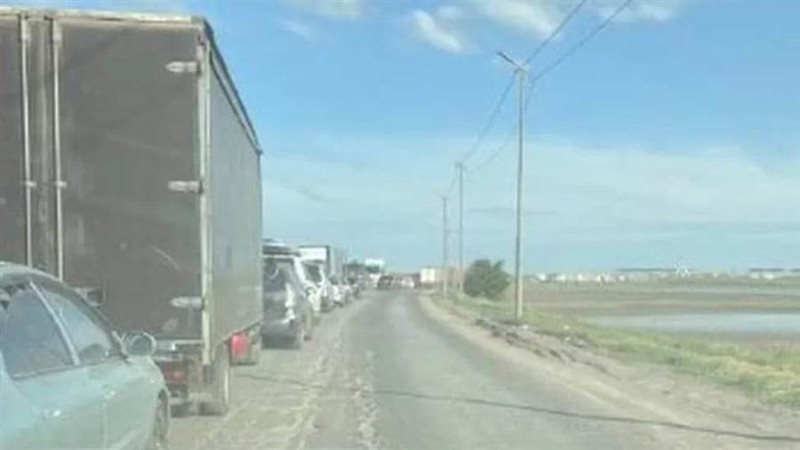 قوافل المدنيين